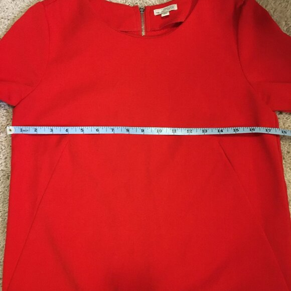 Poppy Red 3/4 Sleeve Shift Dress - Picture 10 of 13